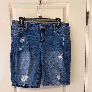 Maurices Distressed Denim Shorts size 8